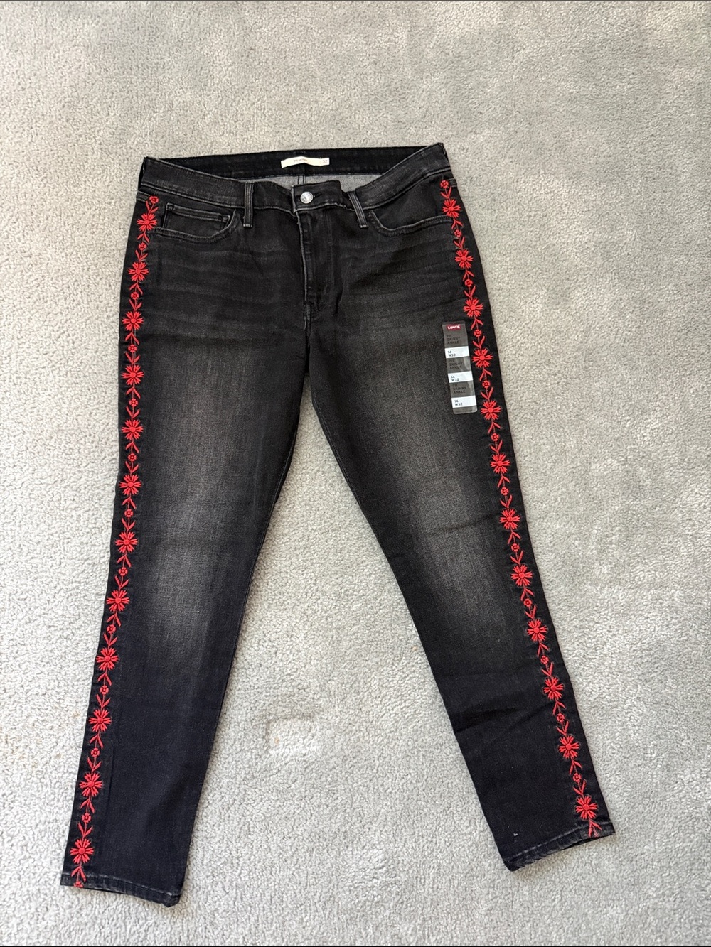 Levi's 711 Skinny - Black Jeans with Red Side Embroidery | Sz 14(32)